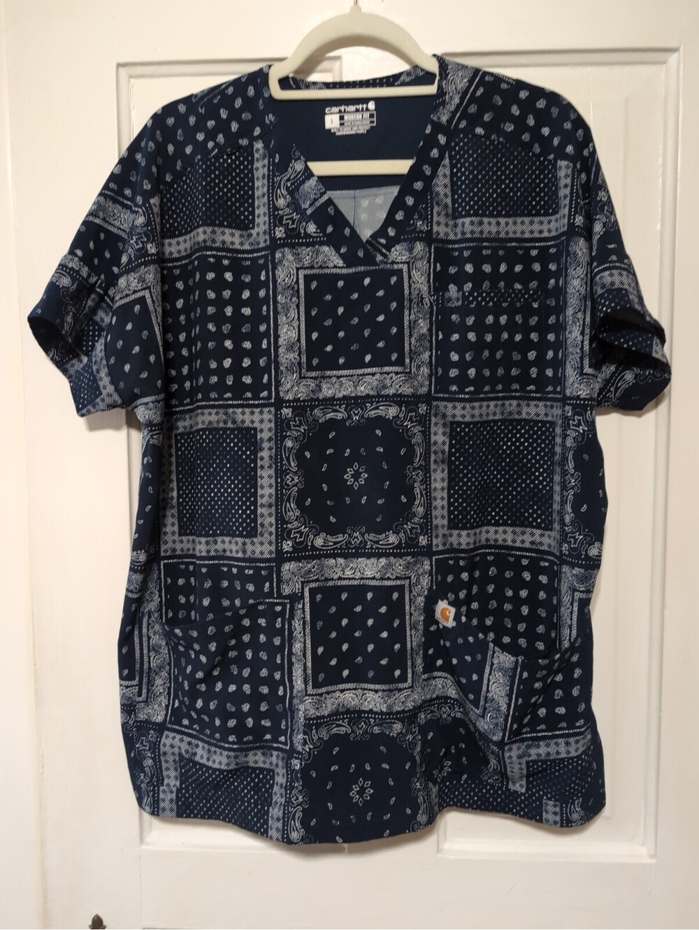 Carhartt Scrub Shirt Blue Cross-Flex Modern Fit Oversized V-Neck Woman  L(1575)E